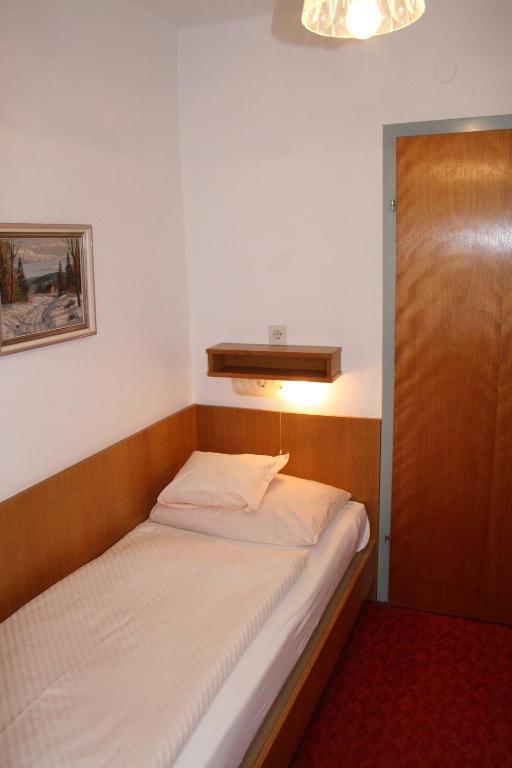 Pension Wolf Steindorf am Ossiacher See Chambre photo